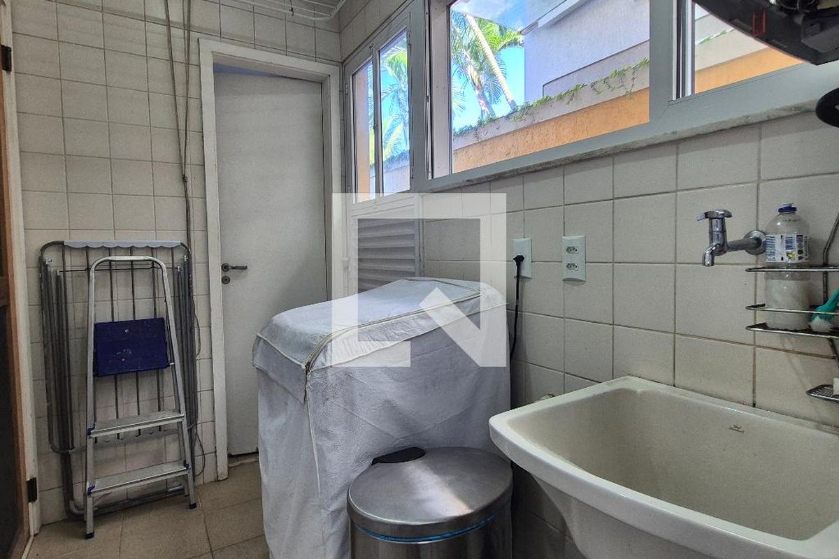Casa, 4 quartos, 214 m² - Foto 57