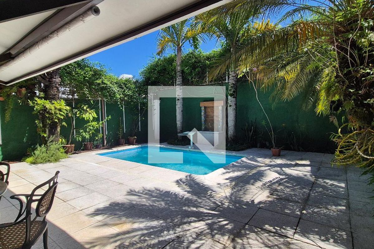 Casa, 4 quartos, 214 m² - Foto 45