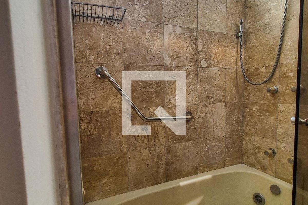 Apartamento, 3 quartos, 182 m² - Foto 53