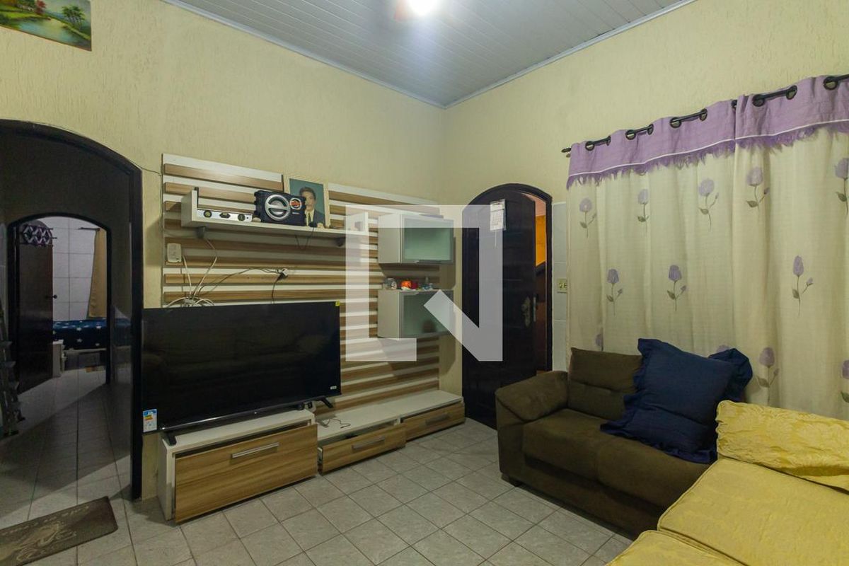Casa, 3 quartos, 182 m² - Foto 1