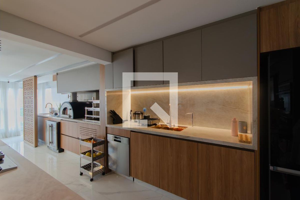Apartamento, 3 quartos, 254 m² - Foto 42