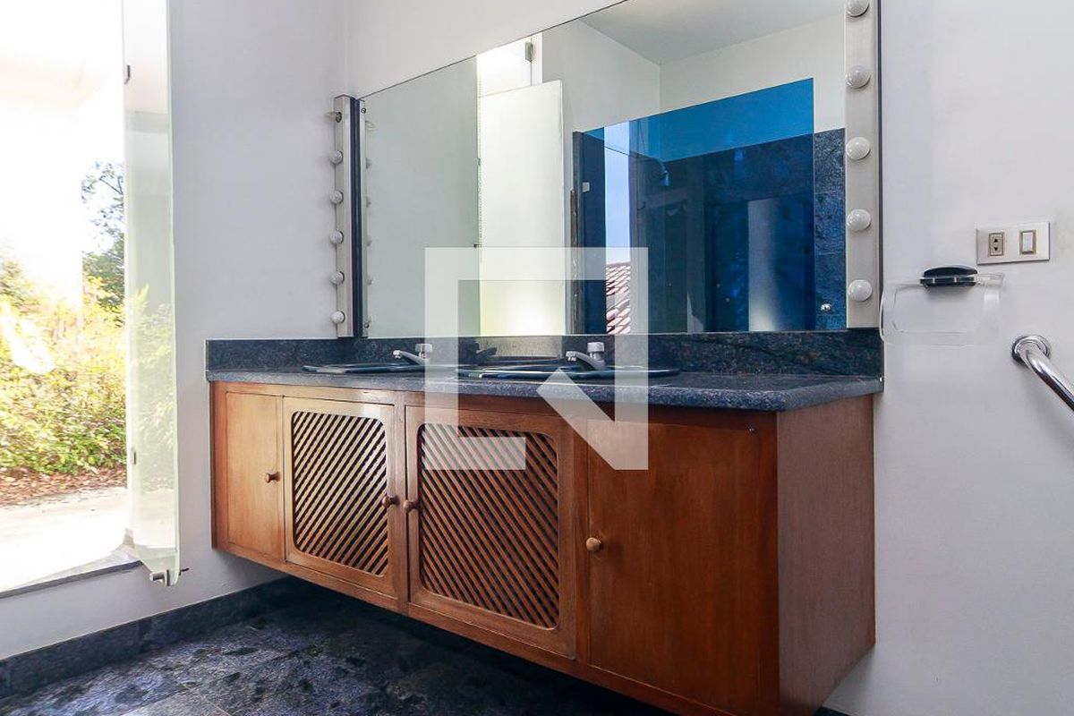 Casa, 4 quartos, 559 m² - Foto 55