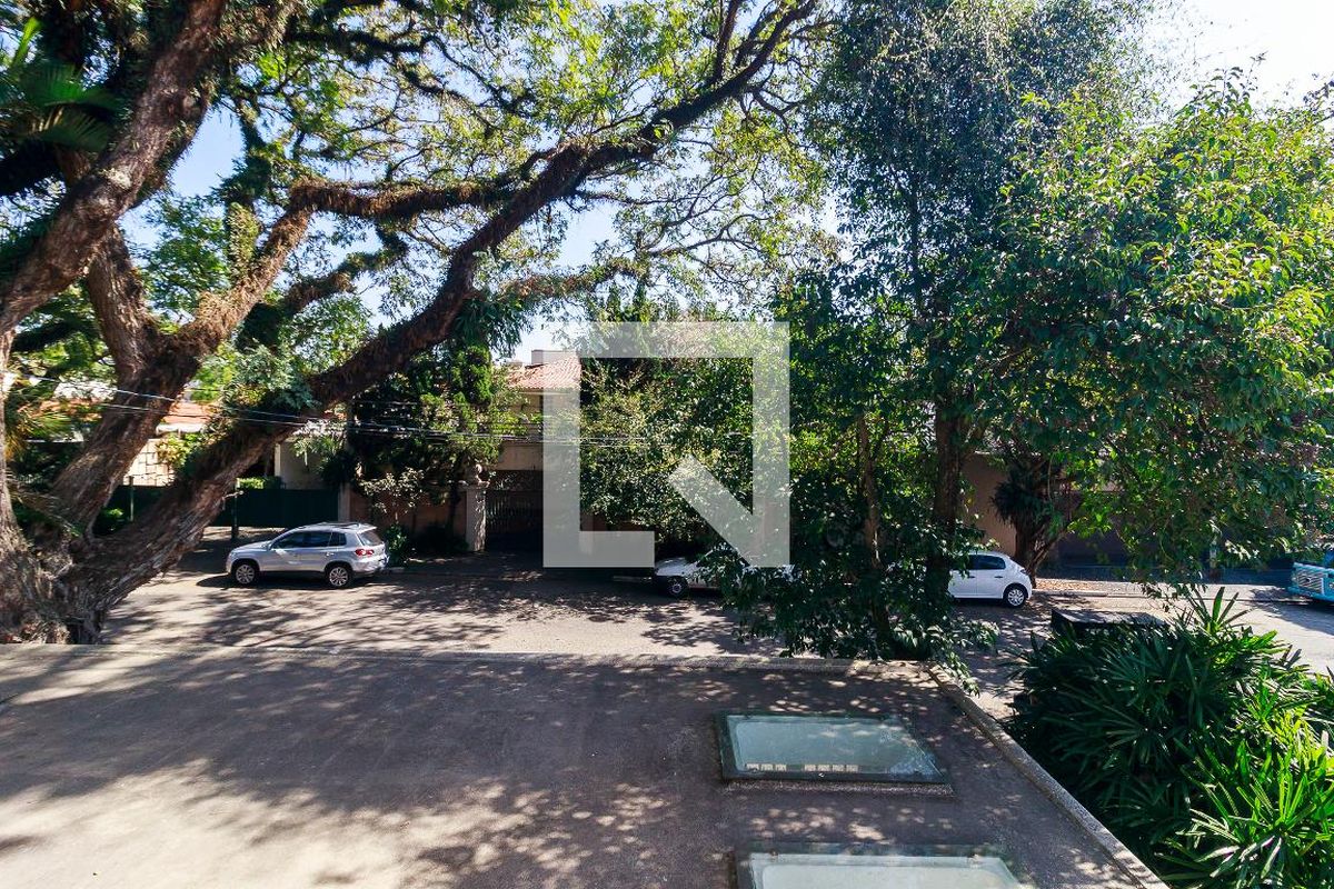 Casa, 4 quartos, 559 m² - Foto 32