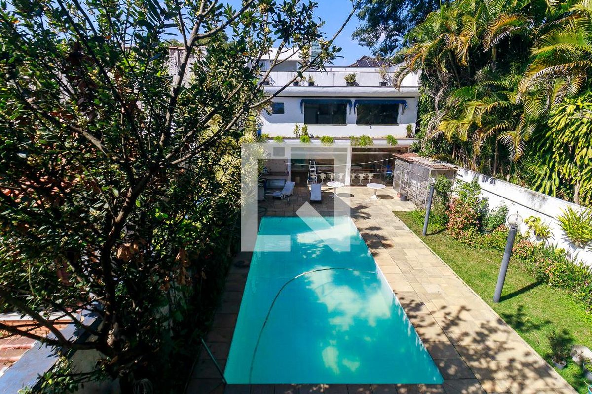 Casa, 4 quartos, 559 m² - Foto 50