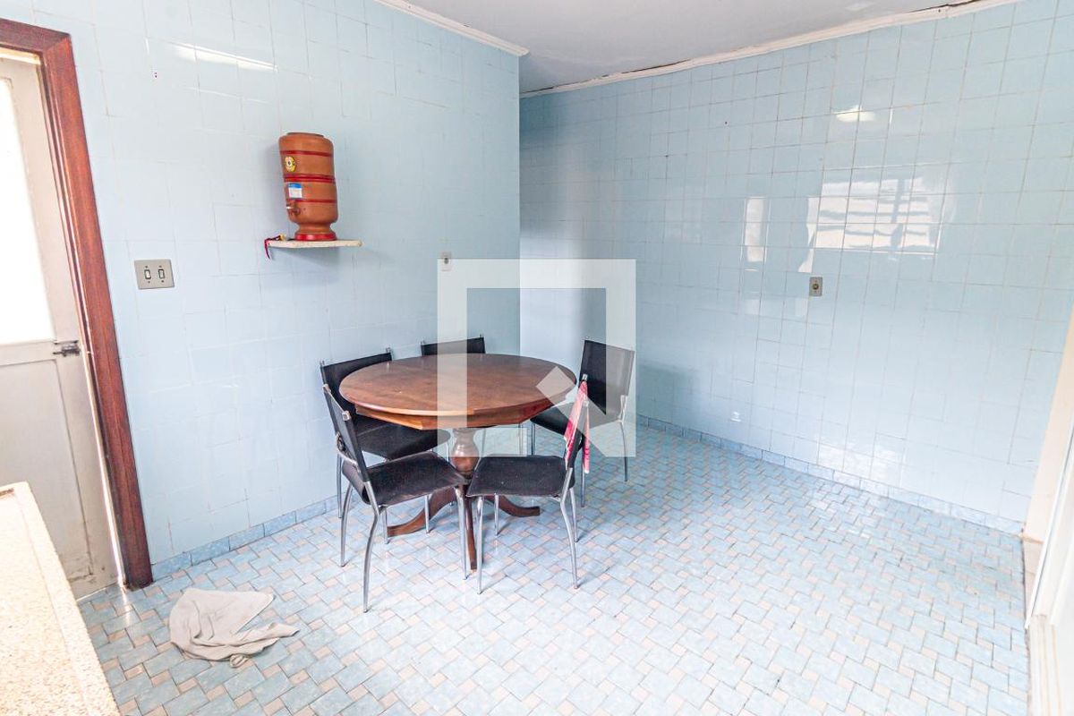 Casa, 2 quartos, 264 m² - Foto 49