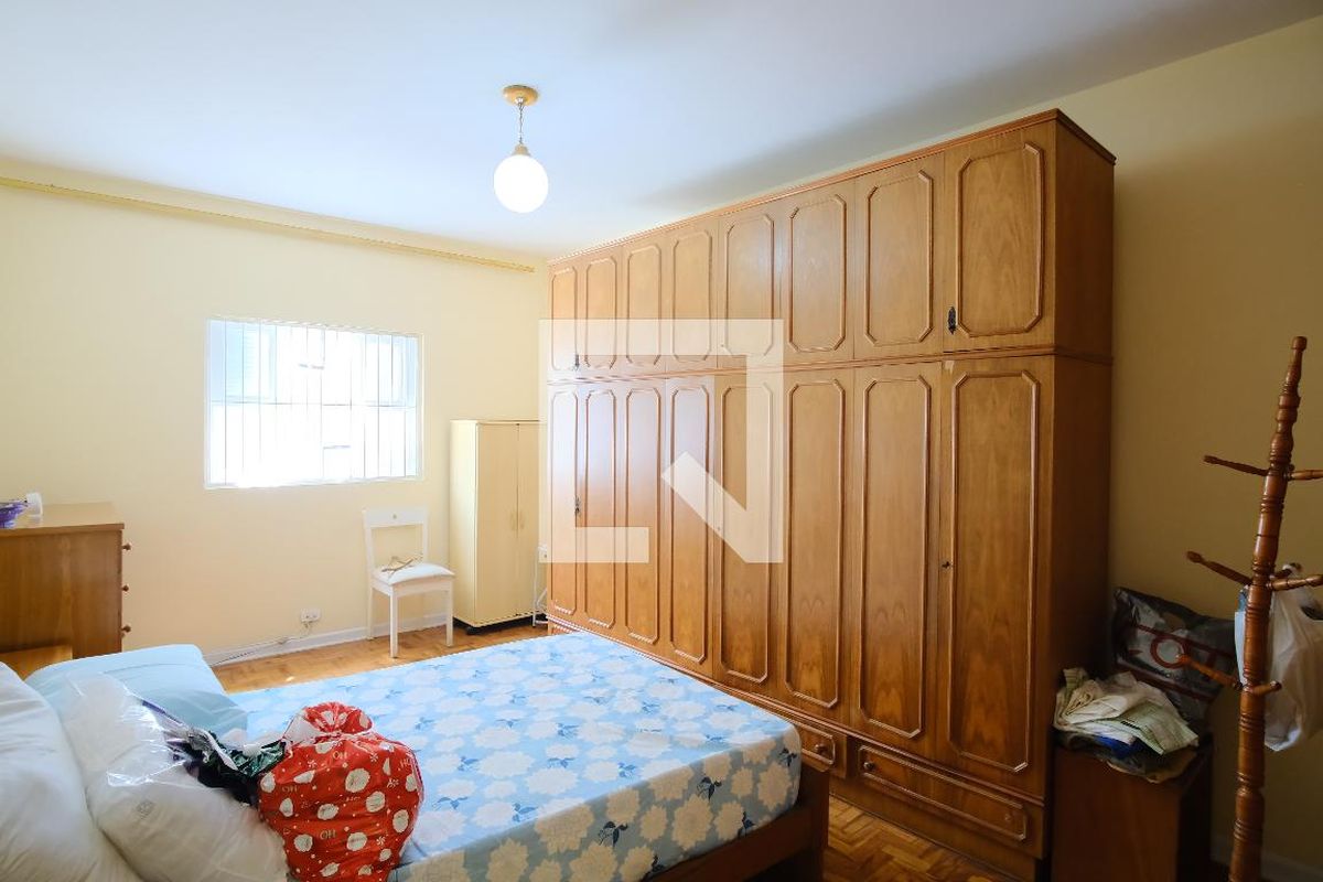 Casa, 3 quartos, 240 m² - Foto 22
