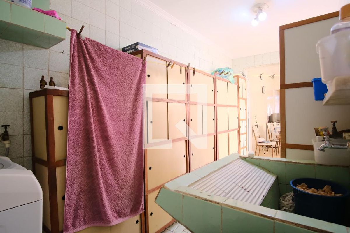 Casa, 3 quartos, 240 m² - Foto 62