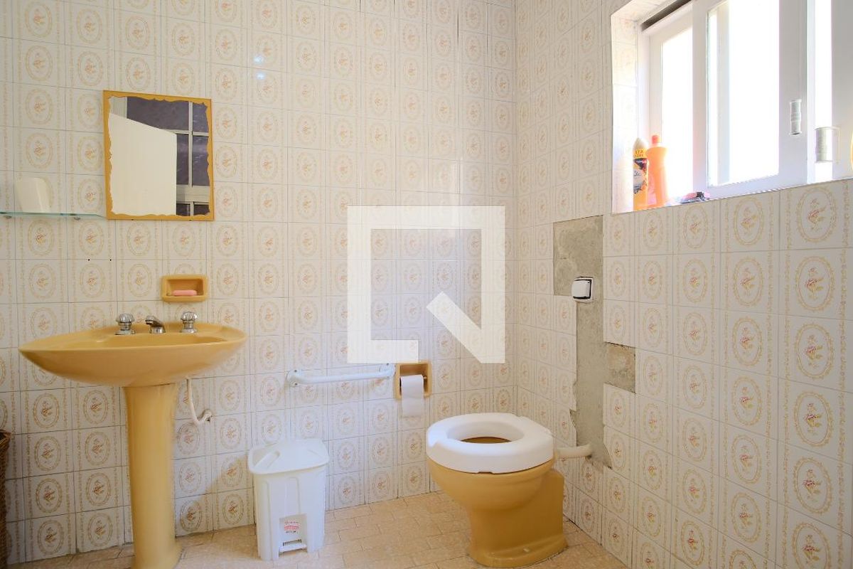 Casa, 3 quartos, 240 m² - Foto 32