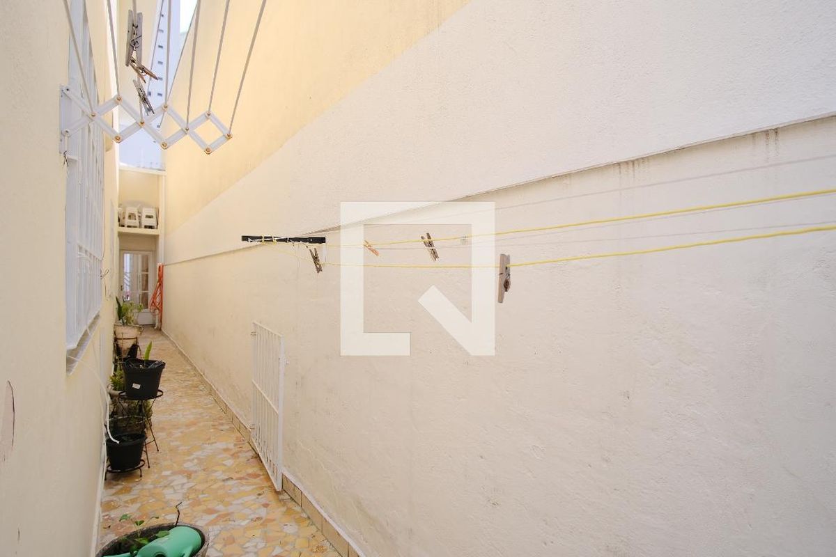 Casa, 3 quartos, 240 m² - Foto 76