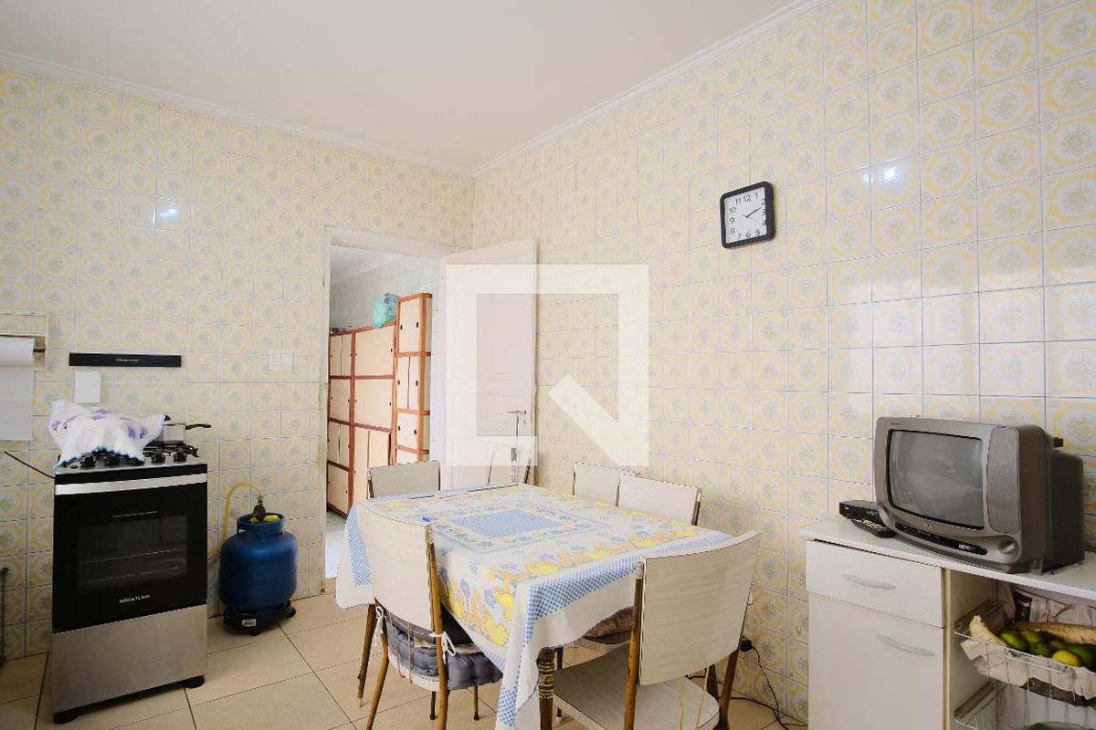 Casa, 3 quartos, 240 m² - Foto 52