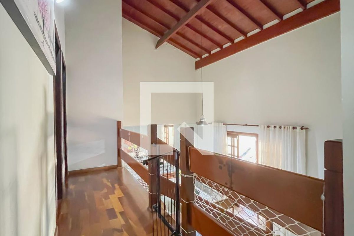 Casa, 4 quartos, 250 m² - Foto 71