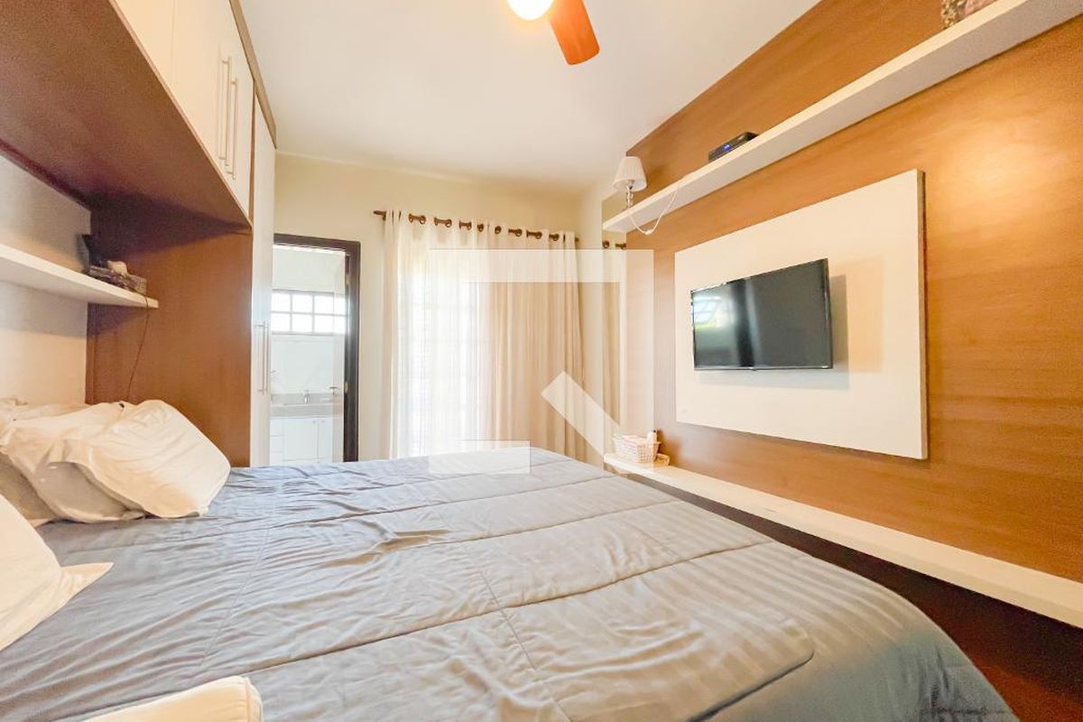 Casa, 4 quartos, 250 m² - Foto 23