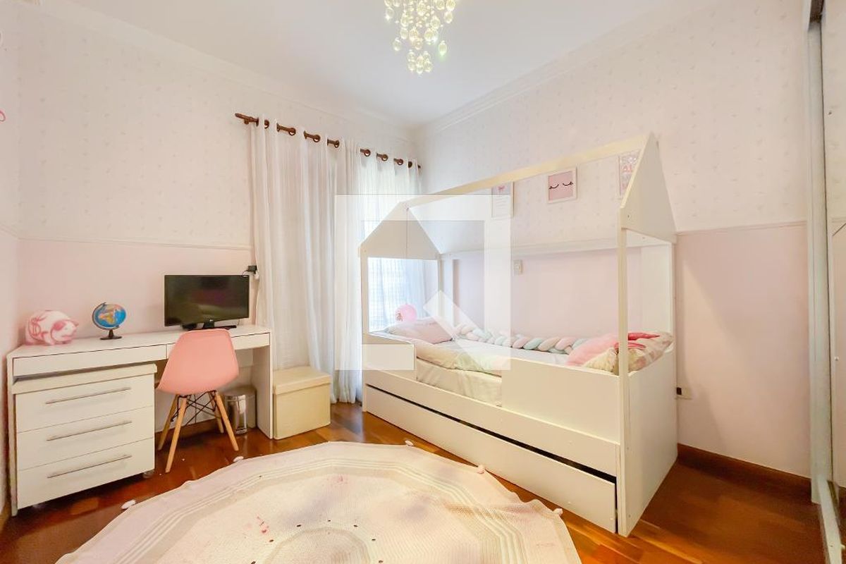 Casa, 4 quartos, 250 m² - Foto 35