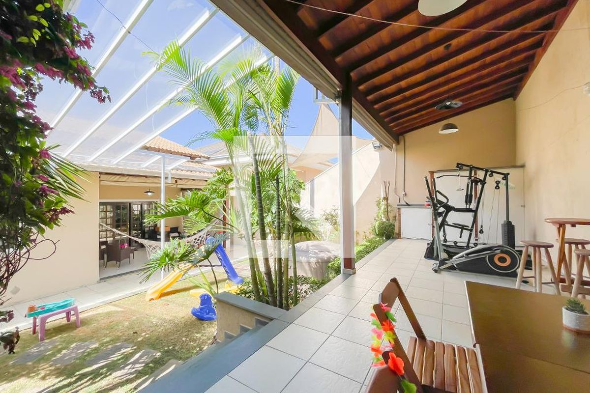 Casa, 4 quartos, 250 m² - Foto 87
