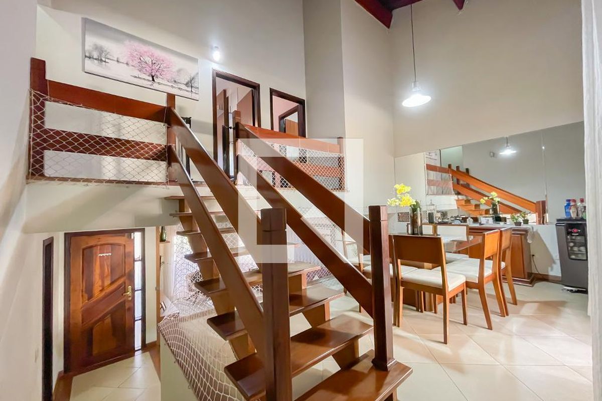 Casa, 4 quartos, 250 m² - Foto 13