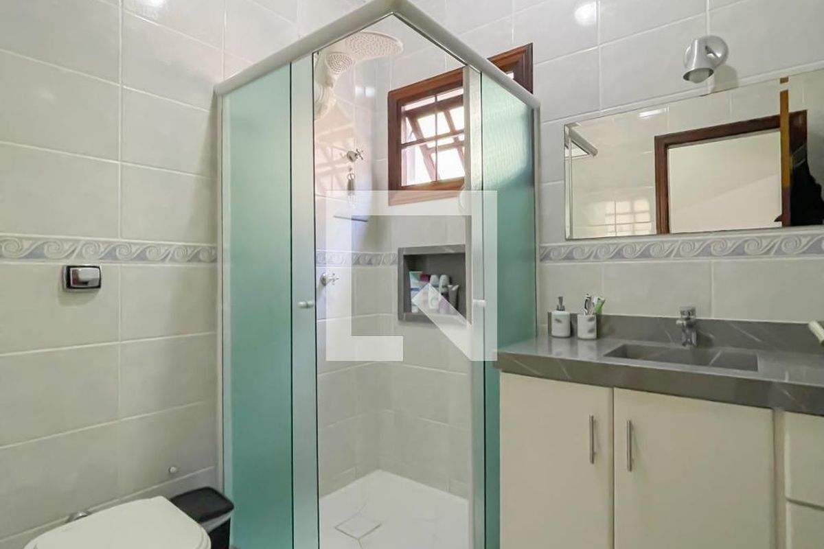 Casa, 4 quartos, 250 m² - Foto 69