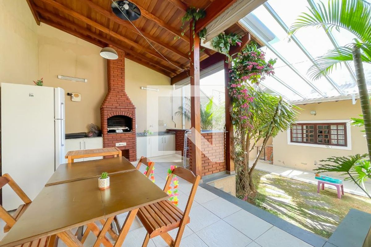 Casa, 4 quartos, 250 m² - Foto 89