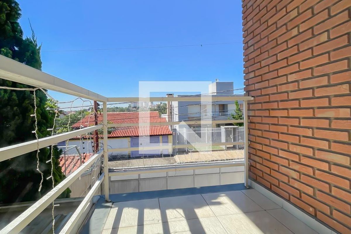 Casa, 4 quartos, 250 m² - Foto 57
