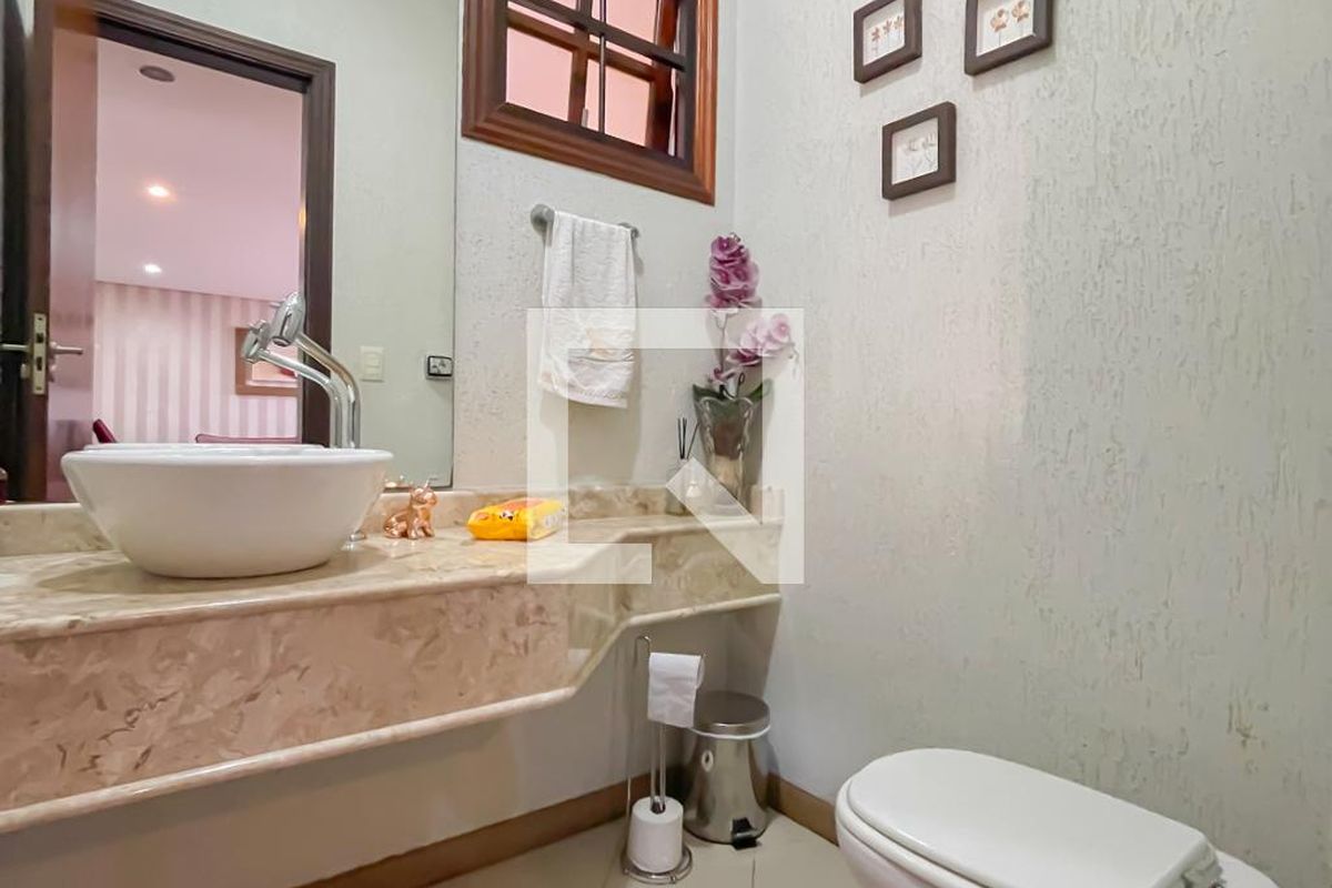 Casa, 4 quartos, 250 m² - Foto 11