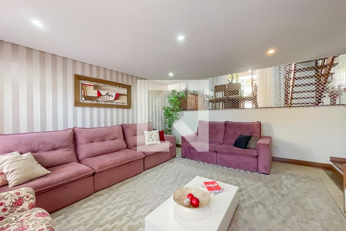 Casa, 4 quartos, 250 m² - Foto 9