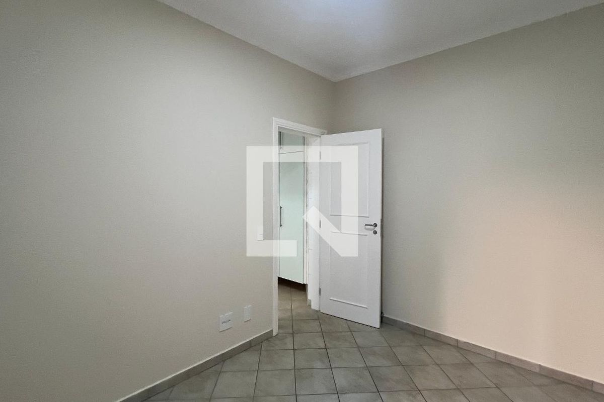 Casa à Venda - Jardim Chapadão, 6 Quartos,  382 m2 em , Campinas - sp | SoloBR