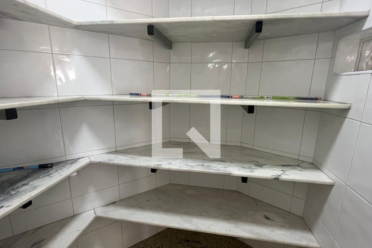 Casa à Venda - Jardim Chapadão, 6 Quartos,  382 m2 em , Campinas - sp | SoloBR