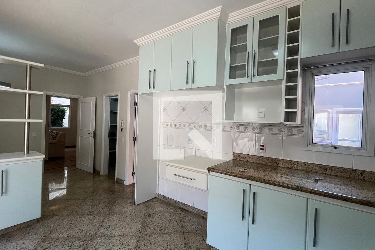 Casa à Venda - Jardim Chapadão, 6 Quartos,  382 m2 em , Campinas - sp | SoloBR