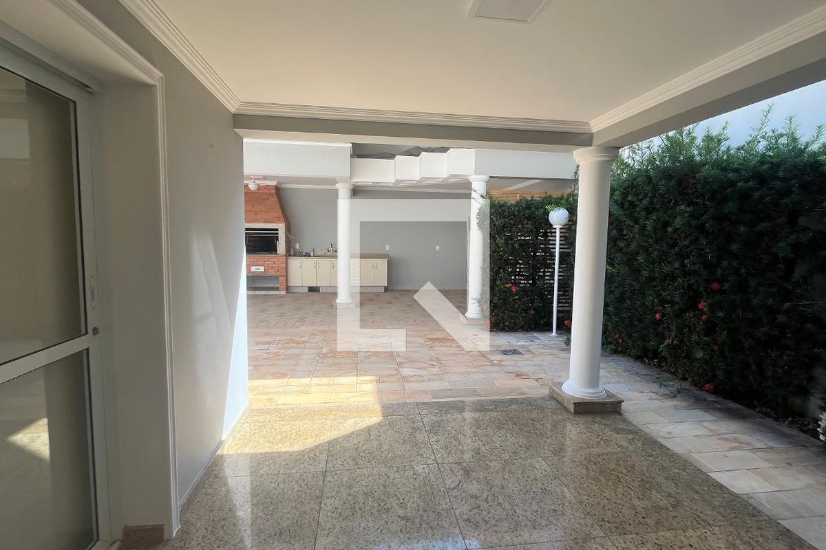 Casa à Venda - Jardim Chapadão, 6 Quartos,  382 m2 em , Campinas - sp | SoloBR