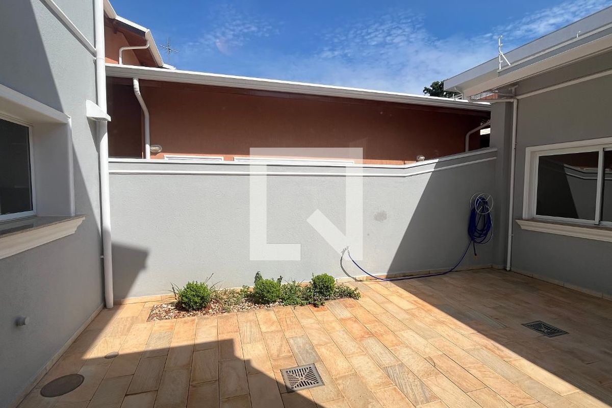Casa à Venda - Jardim Chapadão, 6 Quartos,  382 m2 em , Campinas - sp | SoloBR