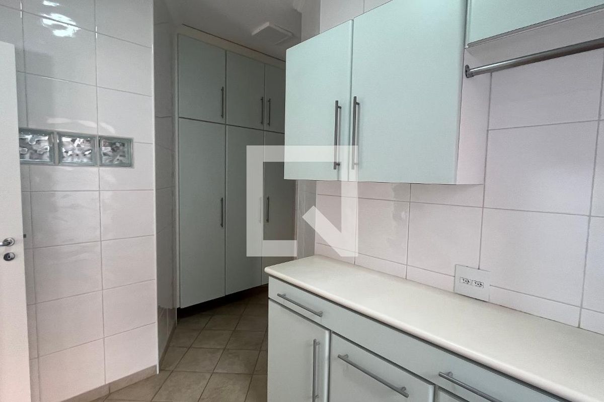 Casa à Venda - Jardim Chapadão, 6 Quartos,  382 m2 em , Campinas - sp | SoloBR