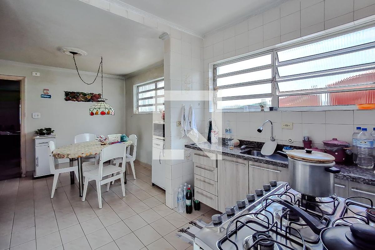 Casa, 3 quartos, 250 m² - Foto 82