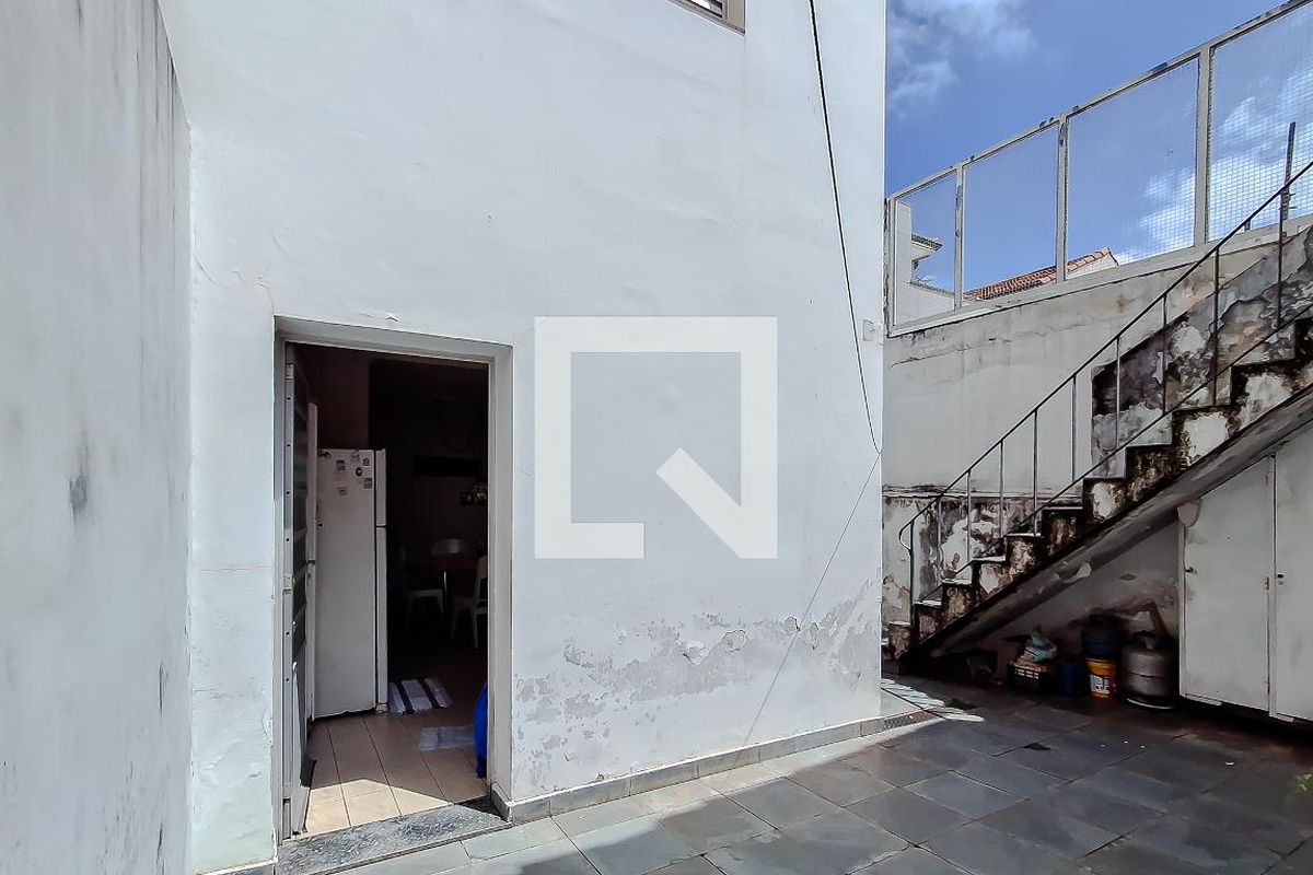 Casa, 3 quartos, 250 m² - Foto 112