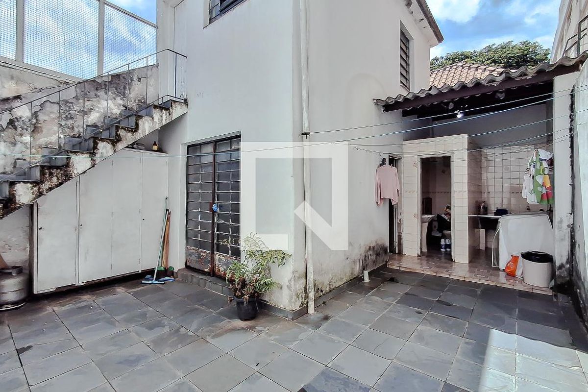 Casa, 3 quartos, 250 m² - Foto 108
