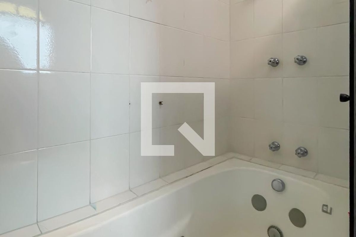 Casa, 4 quartos, 373 m² - Foto 30