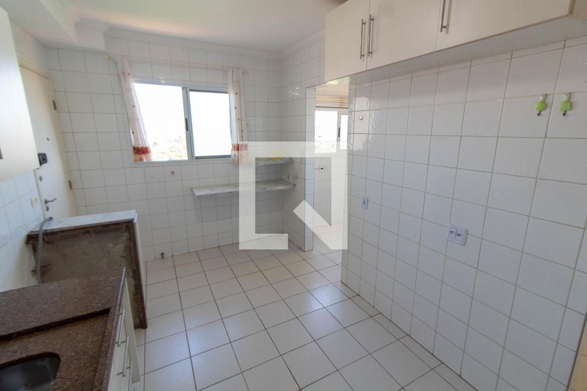 Apartamento à Venda - Vila Brandina, 3 Quartos,  135 m2 em , Campinas - sp | SoloBR