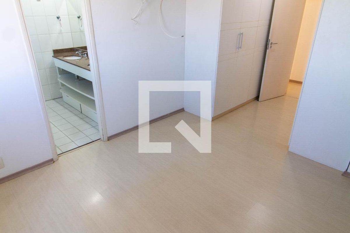 Apartamento à Venda - Vila Brandina, 3 Quartos,  135 m2 em , Campinas - sp | SoloBR