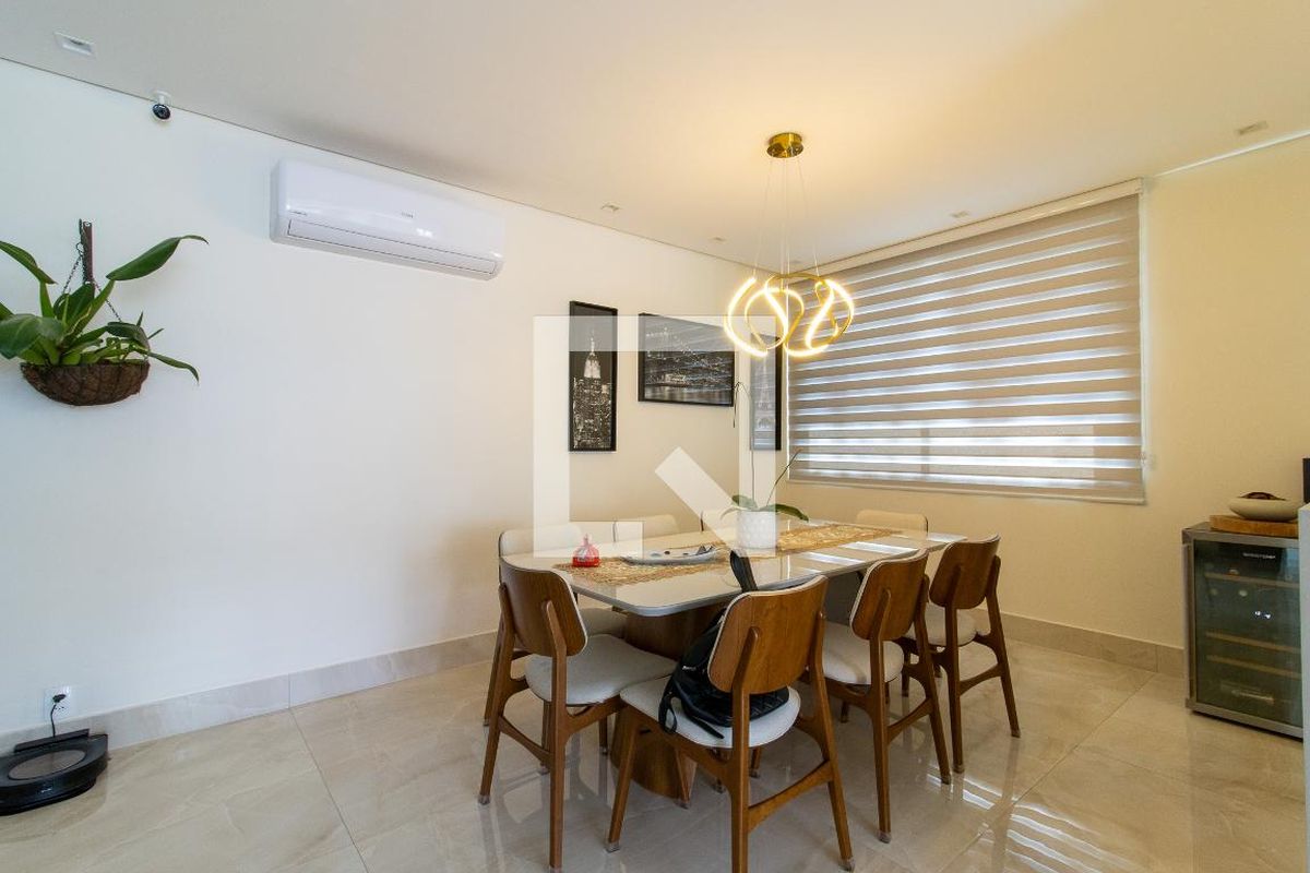 Apartamento à Venda - Lot. Alphaville Campinas, 4 Quartos,  215 m2 em , Campinas - sp | SoloBR