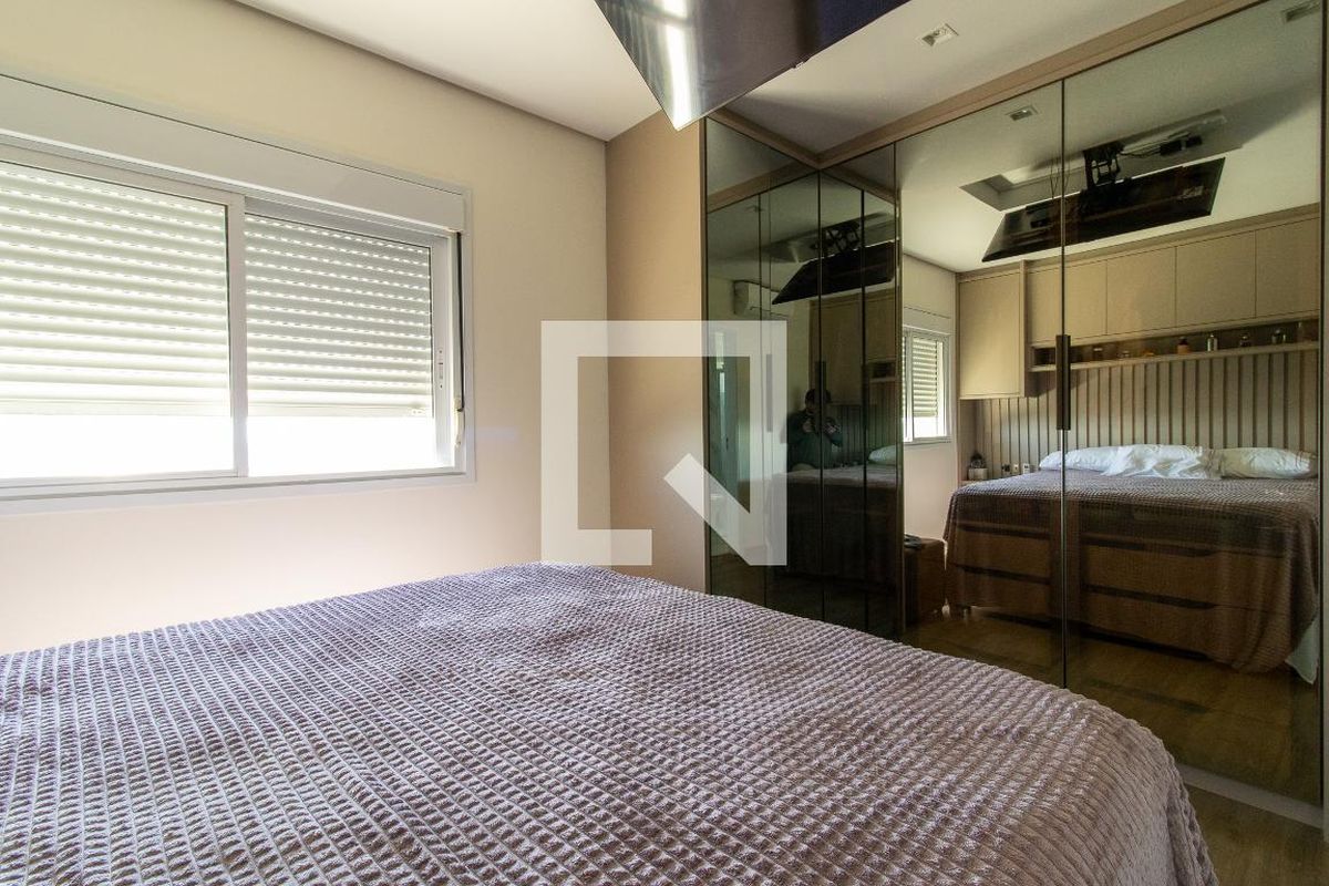 Apartamento à Venda - Lot. Alphaville Campinas, 4 Quartos,  215 m2 em , Campinas - sp | SoloBR