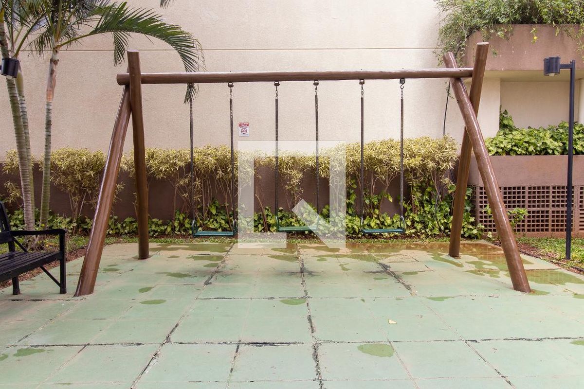 Apartamento à Venda - Lot. Alphaville Campinas, 4 Quartos,  215 m2 em , Campinas - sp | SoloBR