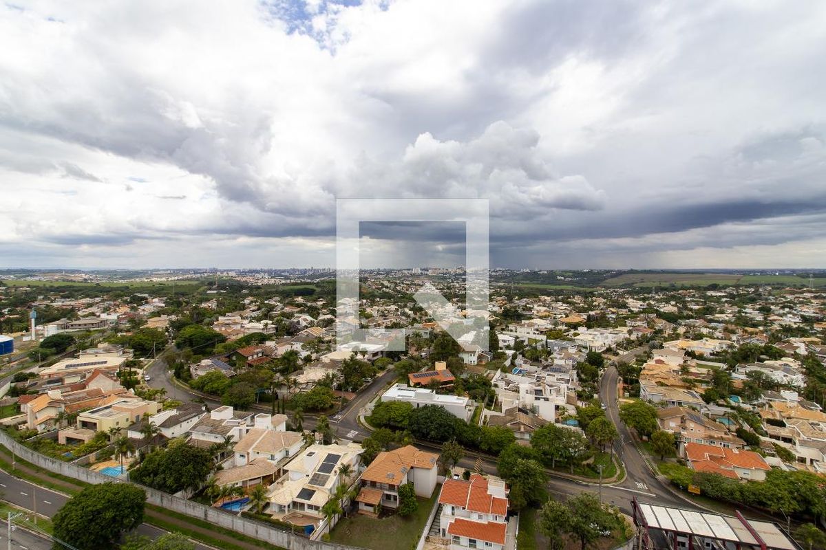 Apartamento à Venda - Lot. Alphaville Campinas, 4 Quartos,  215 m2 em , Campinas - sp | SoloBR