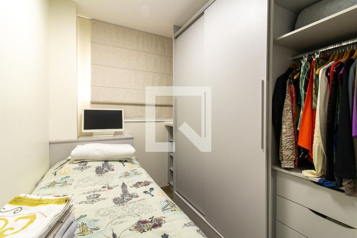 Apartamento à Venda - Lot. Alphaville Campinas, 4 Quartos,  215 m2 em , Campinas - sp | SoloBR