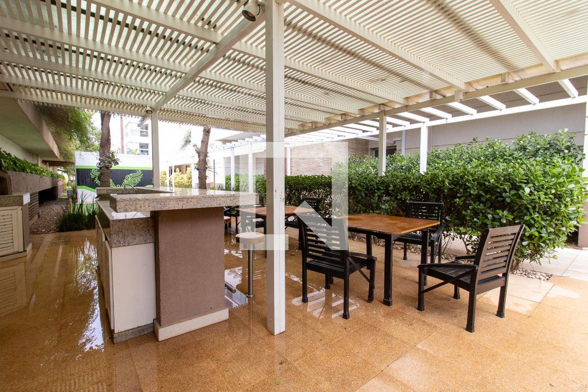Apartamento à Venda - Lot. Alphaville Campinas, 4 Quartos,  215 m2 em , Campinas - sp | SoloBR