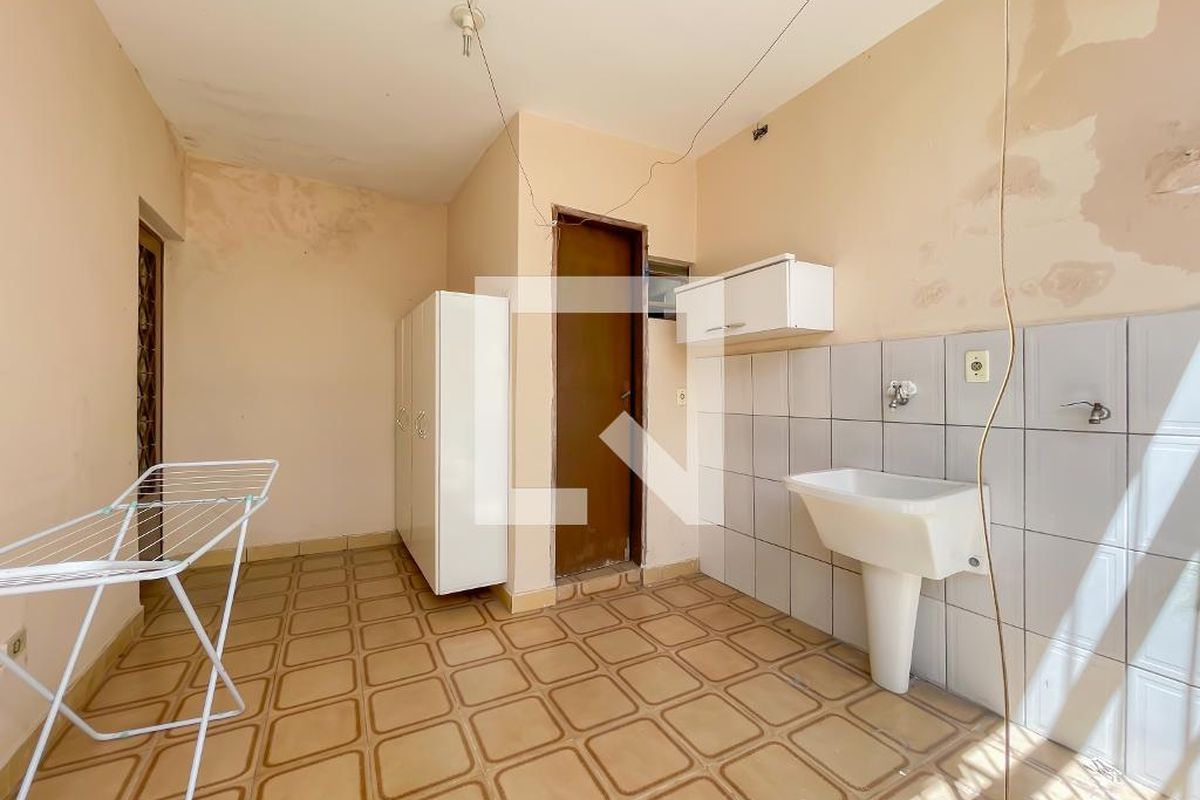 Casa, 2 quartos, 300 m² - Foto 50
