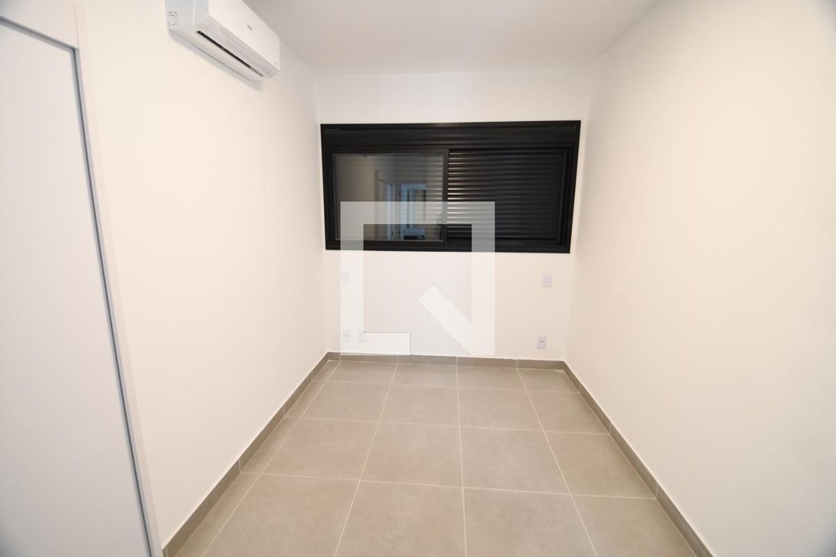 Apartamento à Venda - Bosque, 1 Quarto,  51 m2 em , Campinas - sp | SoloBR