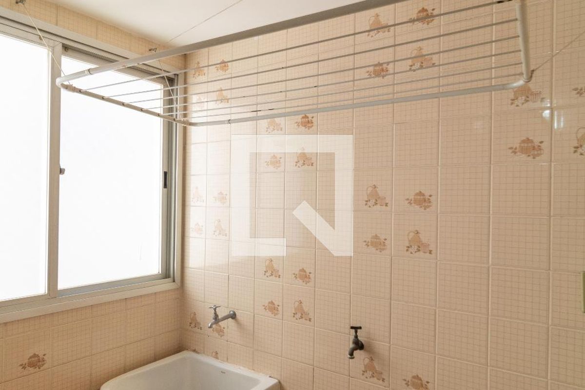 Apartamento à Venda - Centro, 1 Quarto,  50 m2 em , Campinas - sp | SoloBR