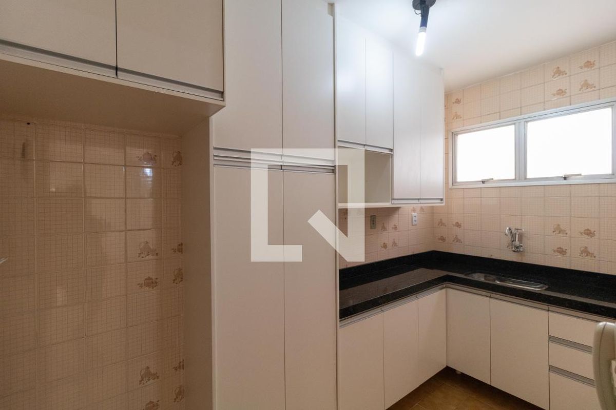 Apartamento à Venda - Centro, 1 Quarto,  50 m2 em , Campinas - sp | SoloBR