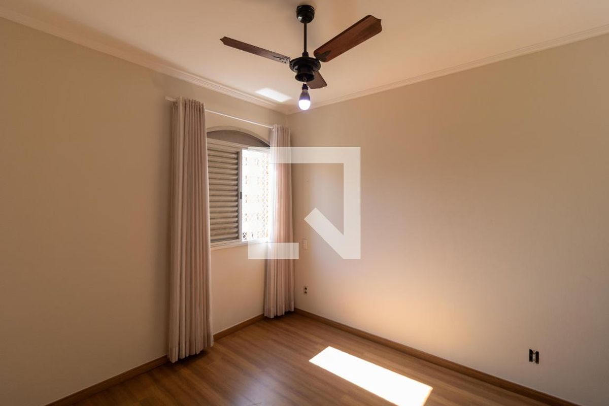 Apartamento à Venda - Centro, 1 Quarto,  50 m2 em , Campinas - sp | SoloBR