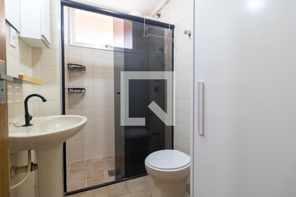 Apartamento à Venda - Centro, 1 Quarto,  50 m2 em , Campinas - sp | SoloBR