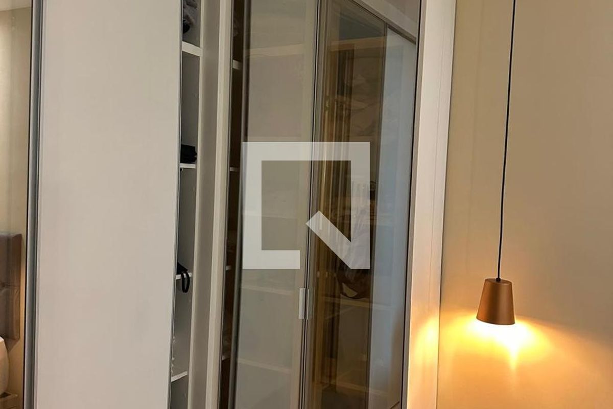 Apartamento à Venda - Bosque, 1 Quarto,  47 m2 em , Campinas - sp | SoloBR