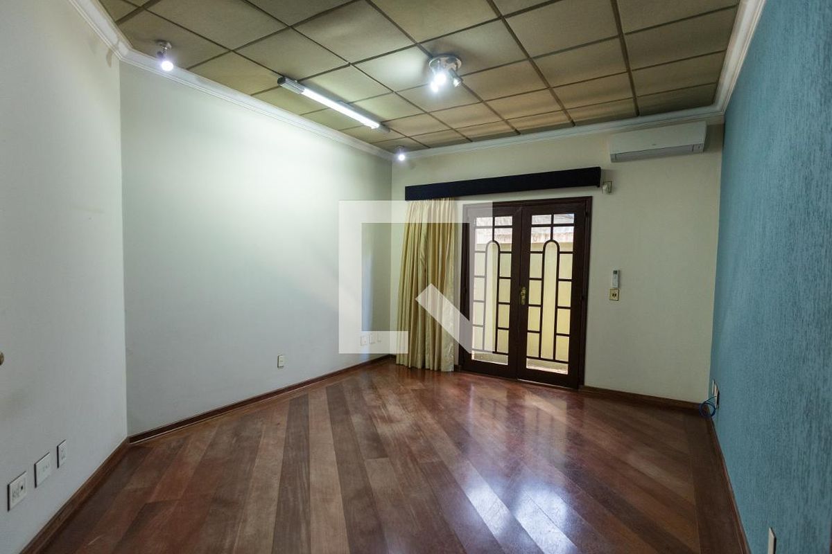 Casa à Venda - Nova Campinas, 4 Quartos,  488 m2 em , Campinas - sp | SoloBR